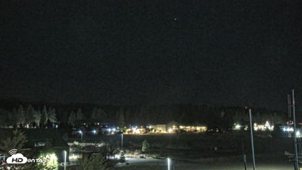 Truckee Tahoe Airport Live Webcam - Oct 3, 2026, 5:59am PDT