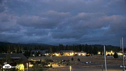 Truckee Tahoe Airport Live Webcam - Sep 2, 2026, 6:00am PDT