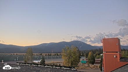Truckee Tahoe Airport Live Webcam - Sep 17, 2026, 6:38am PDT
