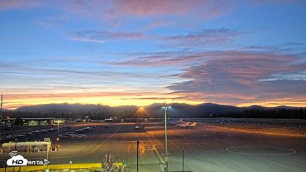 Truckee Tahoe Airport Live Webcam - Aug 23, 2026, 8:15pm PDT