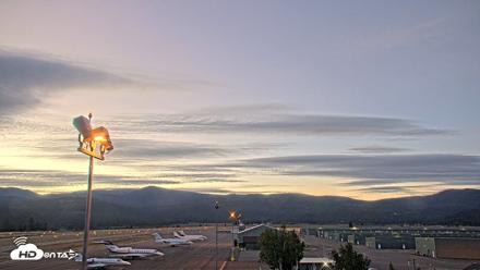 Truckee Tahoe Airport Live Webcam - Aug 18, 2026, 6:02am PDT