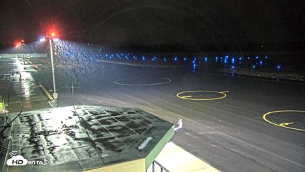 Truckee Tahoe Airport Live Webcam - Oct 21, 2026, 7:45pm PDT