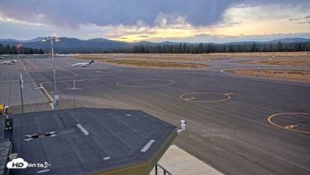 Truckee Tahoe Airport Live Webcam - Sep 21, 2026, 7:09pm PDT