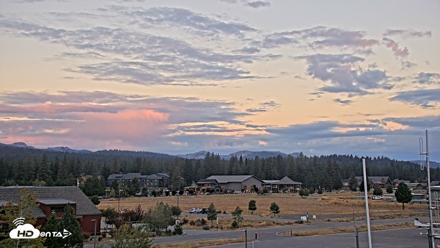 Truckee Tahoe Airport Live Webcam - Sep 10, 2026, 6:39am PDT