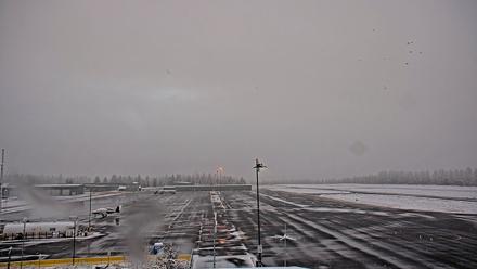 Truckee Tahoe Airport Live Webcam - Oct 15, 2025, 7:36am PDT