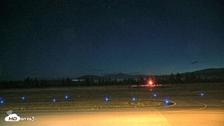 Truckee Tahoe Airport Live Webcam - Aug 29, 2026, 5:19am PDT