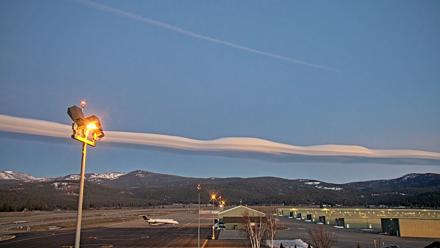 Truckee Tahoe Airport Live Webcam - Mar 9, 2026, 7:20pm PDT