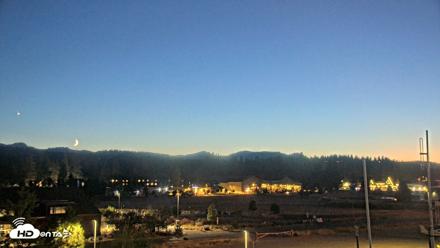 Truckee Tahoe Airport Live Webcam - Sep 13, 2026, 7:53pm PDT