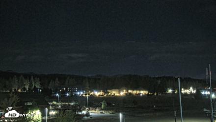 Truckee Tahoe Airport Live Webcam - Sep 27, 2026, 10:26pm PDT