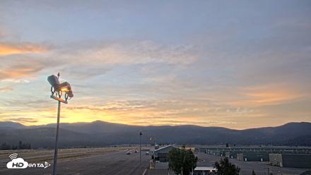 Truckee Tahoe Airport Live Webcam - Aug 24, 2026, 6:26am PDT