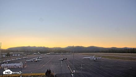 Truckee Tahoe Airport Live Webcam - Aug 29, 2026, 7:39pm PDT