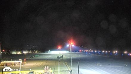Truckee Tahoe Airport Live Webcam - Oct 15, 2026, 7:50pm PDT
