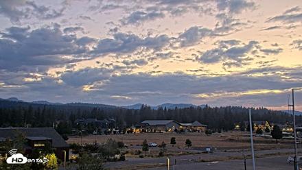 Truckee Tahoe Airport Live Webcam - Aug 28, 2026, 7:57pm PDT