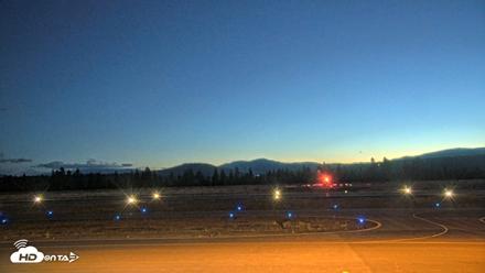 Truckee Tahoe Airport Live Webcam - Sep 6, 2026, 5:53am PDT
