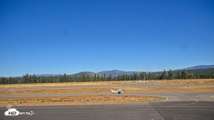 Truckee Tahoe Airport Live Webcam - Oct 15, 2026, 1:16pm PDT