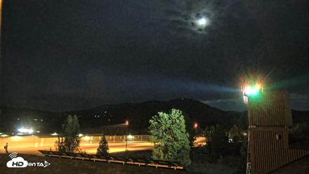 Truckee Tahoe Airport Live Webcam - Aug 21, 2026, 8:44pm PDT