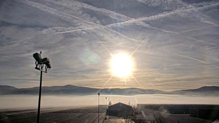 Truckee Tahoe Airport Live Webcam - Nov 10, 2025, 7:45am PST