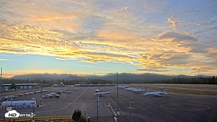 Truckee Tahoe Airport Live Webcam - Aug 21, 2026, 7:46pm PDT