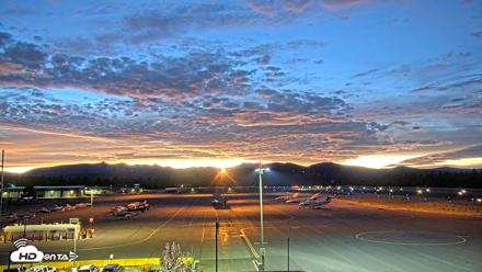 Truckee Tahoe Airport Live Webcam - Aug 17, 2026, 8:27pm PDT