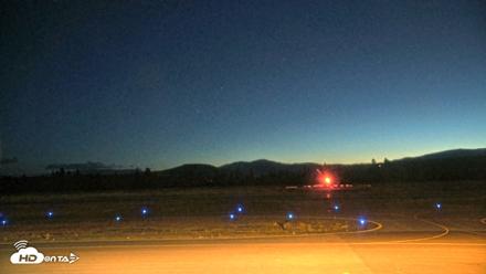 Truckee Tahoe Airport Live Webcam - Sep 6, 2026, 5:43am PDT