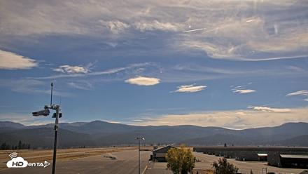 Truckee Tahoe Airport Live Webcam - Oct 2, 2026, 11:01am PDT
