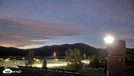 Truckee Tahoe Airport Live Webcam - Sep 26, 2026, 6:20am PDT