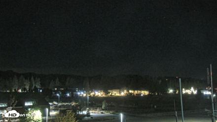 Truckee Tahoe Airport Live Webcam - Oct 19, 2026, 8:11pm PDT
