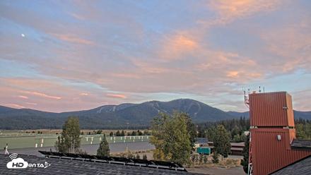 Truckee Tahoe Airport Live Webcam - Aug 23, 2026, 7:46pm PDT
