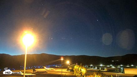 Truckee Tahoe Airport Live Webcam - Sep 6, 2026, 5:41am PDT