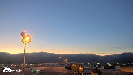 Truckee Tahoe Airport Live Webcam - Sep 14, 2026, 6:15am PDT