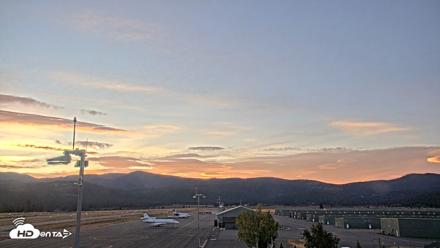 Truckee Tahoe Airport Live Webcam - Sep 25, 2026, 6:49am PDT