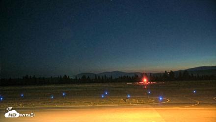 Truckee Tahoe Airport Live Webcam - Aug 31, 2026, 5:33am PDT