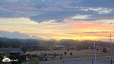 Truckee Tahoe Airport Live Webcam - Sep 21, 2026, 7:10pm PDT