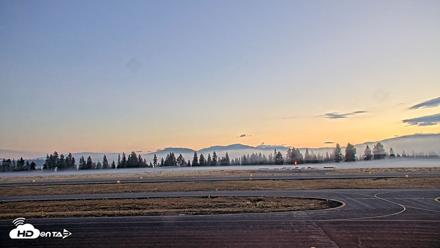 Truckee Tahoe Airport Live Webcam - Aug 29, 2026, 6:16am PDT