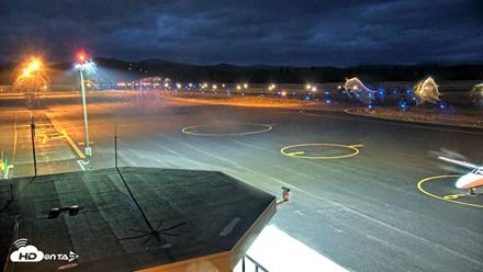 Truckee Tahoe Airport Live Webcam - Sep 3, 2026, 7:59pm PDT