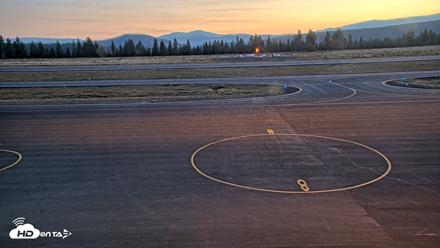 Truckee Tahoe Airport Live Webcam - Aug 4, 2026, 5:42am PDT