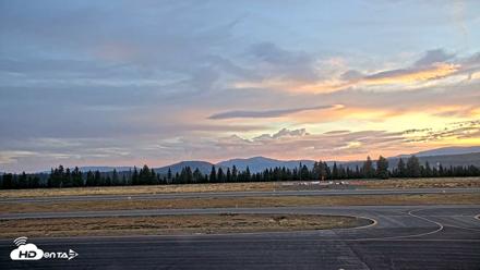 Truckee Tahoe Airport Live Webcam - Aug 24, 2026, 6:24am PDT