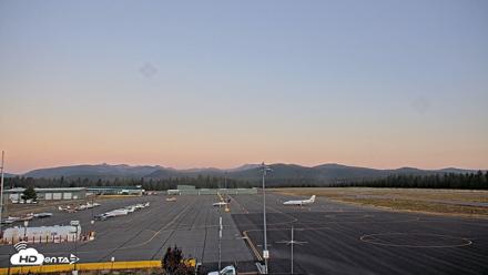 Truckee Tahoe Airport Live Webcam - Sep 16, 2026, 6:44am PDT