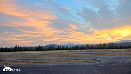 Truckee Tahoe Airport Live Webcam - Aug 23, 2026, 6:16am PDT