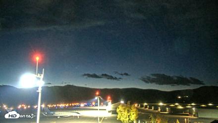 Truckee Tahoe Airport Live Webcam - Oct 11, 2026, 6:13am PDT