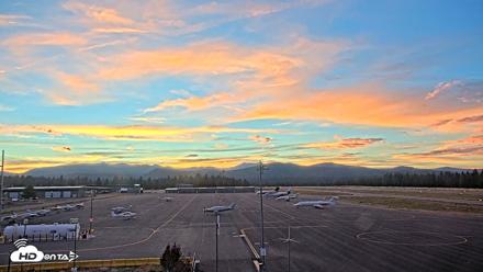 Truckee Tahoe Airport Live Webcam - Aug 25, 2026, 7:53pm PDT