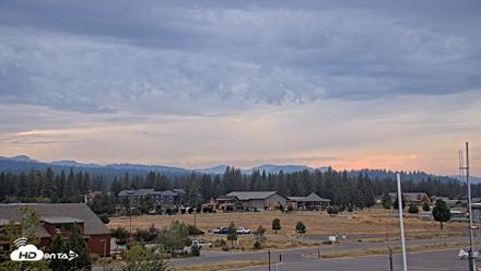 Truckee Tahoe Airport Live Webcam - Aug 28, 2026, 6:39am PDT