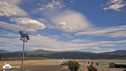 Truckee Tahoe Airport Live Webcam - Sep 9, 2026, 3:39pm PDT