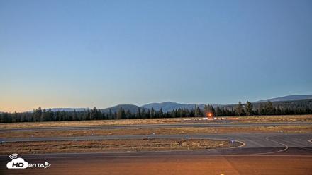 Truckee Tahoe Airport Live Webcam - Sep 6, 2026, 7:45pm PDT