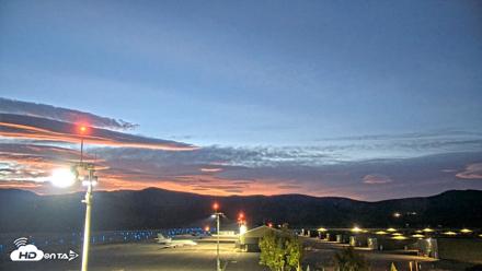 Truckee Tahoe Airport Live Webcam - Sep 25, 2026, 6:17am PDT