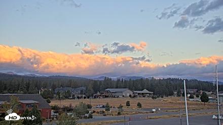 Truckee Tahoe Airport Live Webcam - Sep 5, 2026, 6:44am PDT