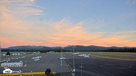 Truckee Tahoe Airport Live Webcam - Aug 20, 2026, 6:18am PDT