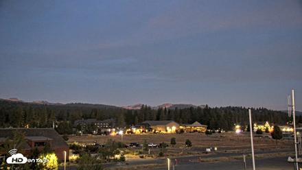 Truckee Tahoe Airport Live Webcam - Aug 25, 2026, 5:54am PDT