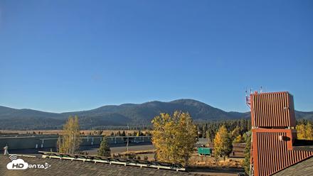 Truckee Tahoe Airport Live Webcam - Sep 30, 2026, 7:48am PDT