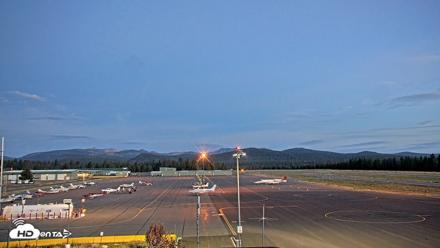 Truckee Tahoe Airport Live Webcam - Aug 17, 2026, 5:56am PDT